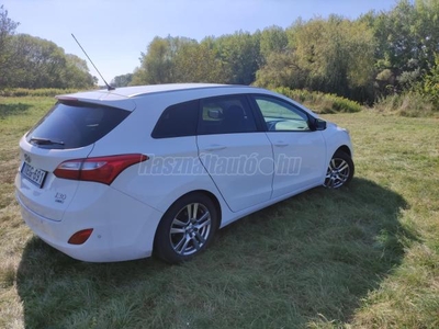 HYUNDAI I30 1.4 CRDi Comfort