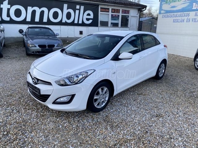 HYUNDAI I30 1.4i Life