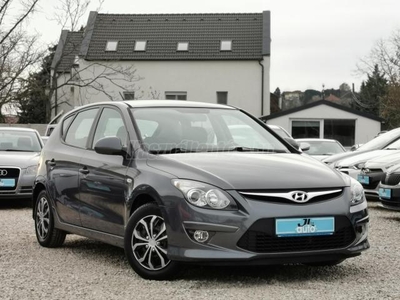 HYUNDAI I30 1.6 CRDi LP Comfort DIGIT KLÍMA+EL.ABLAK+EL.TÜKRÖK++++