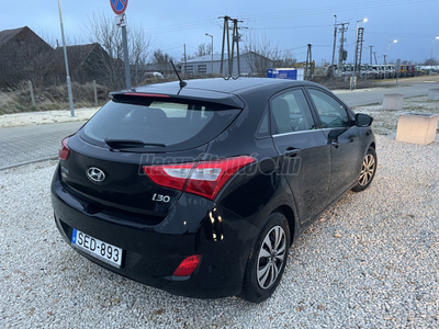 HYUNDAI I30 1.6 GDi Business (Automata)