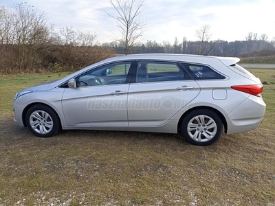 HYUNDAI I40 1.7 CRDi HP Life 238e km! Végig vezetett szervizkönyv! Friss műszaki!