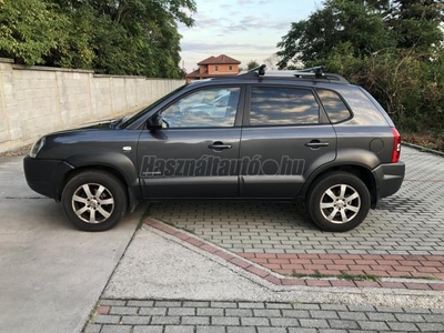 HYUNDAI TUCSON 2.0 CVVT Active 2WD