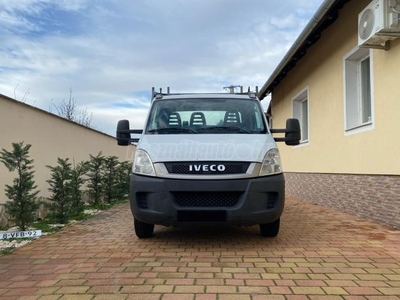 IVECO 35 DailyC 15 3750 Billenő plató. Új segédalváz. 3.5t vonóhorog. El. ablakok