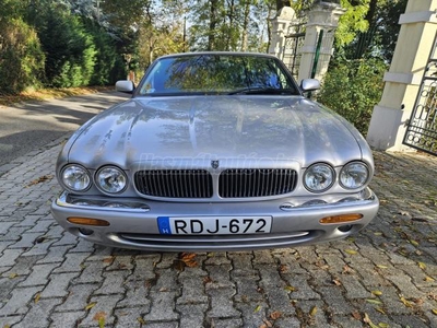 JAGUAR XJ 3.2 Executive (Automata)