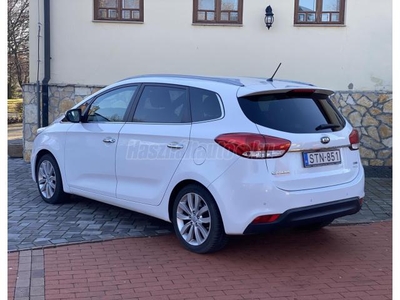 KIA CARENS 1.7 CRDI HP EX Prémium (Digit Klíma)(Tempomatt)(Kulcs Nélküli Indítás)