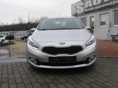 KIA CEE'D SW 1.6 GDI LX DIAMANT! NAVI.KAMERA. BŐR BETÉT.LED.17ALU