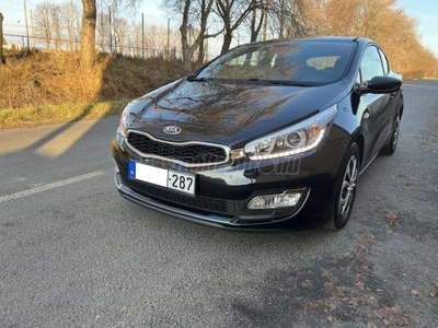 KIA PRO CEE'D 1.4 CVVT EX Multikormány-Led-Tempomat-ParkRadar-Klíma