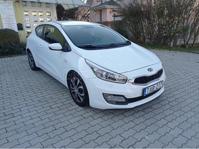 KIA PRO CEE'D 1.6 CRDI EX 85.000 KM!