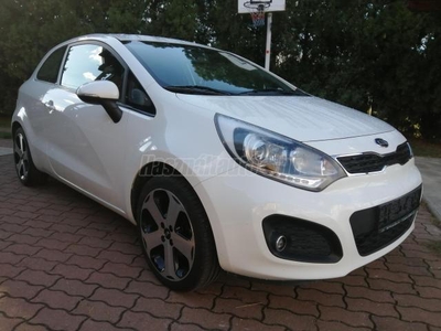 KIA RIO 1.4 CVVT EX Limited