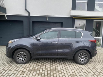 KIA SPORTAGE 1.6 GDI Winter Edition / 72 000 KM / 1. TULAJDONOS / MAGASAN FELSZERELT !!!