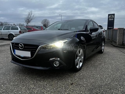 MAZDA 3 Sport 2.0 Revolution