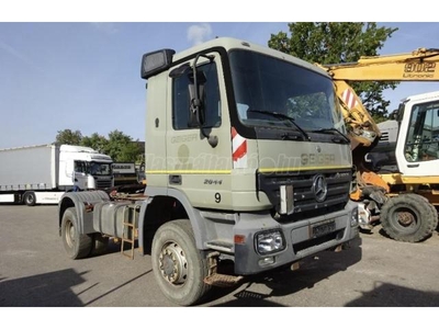 MERCEDES-BENZ ACTROS 2044/ 4x4