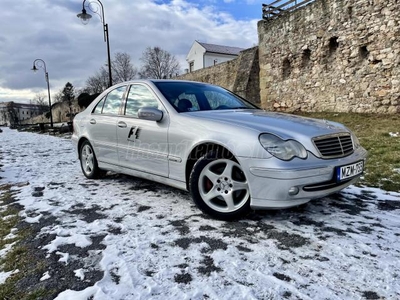 MERCEDES-BENZ C 220 CDI Avantgarde (Automata) MŰSZAKI/ESZTÉTIKAI TÖKÉLY. FÉLTVE ŐRZÖTT KINCS