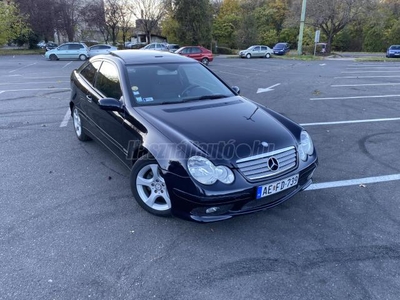 MERCEDES-BENZ C 220 CDI Sportcoupe (Automata) PANORÁMA ÜVEGTETŐ.NAVI.TOLATÓKAMERA.TELEFONTÜKRÖZÉS!