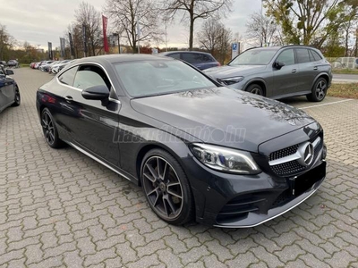 MERCEDES-BENZ C 300 9G-TRONIC