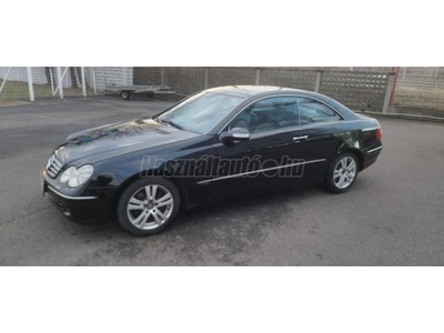 MERCEDES-BENZ CLK 200 Kompressor Avantgarde