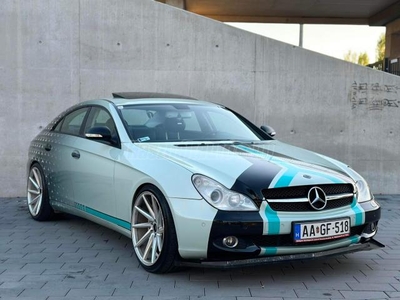 MERCEDES-BENZ CLS 350 (Automata) AMG-Petronas