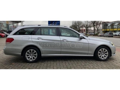 MERCEDES-BENZ E 220 BlueTEC T Avantgarde Facelift/LED lámpás/Ambiente/Beparkol/Automata csomagtérajtó