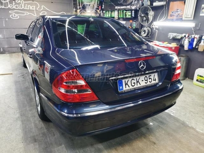 MERCEDES-BENZ E 220 CDI Avantgarde (Automata)