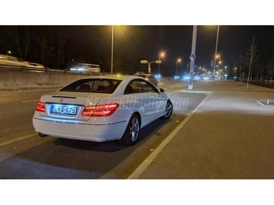 MERCEDES-BENZ E 220 CDI BlueEFFICIENCY Avantgarde (Automata)