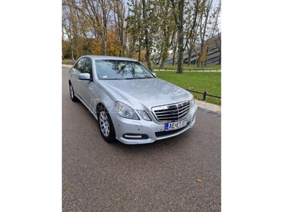 MERCEDES-BENZ E 220 CDI BlueEFFICIENCY Classic (Automata)