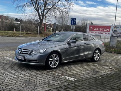 MERCEDES-BENZ E 220 CDI BlueEFFICIENCY Elegance 7G-TRONIC