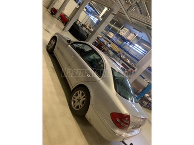 MERCEDES-BENZ E 220 CDI Elegance (Automata) 148 000 km