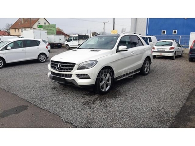 MERCEDES-BENZ ML 350 BlueTEC (Automata)