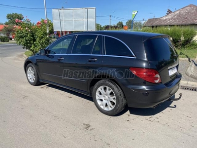 MERCEDES-BENZ R 320 CDI 4Matic (Automata) (6 személyes )