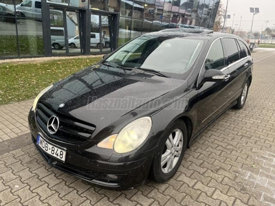 MERCEDES-BENZ R 320 CDI 4Matic (Automata) (6 személyes )