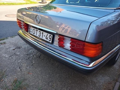 MERCEDES-BENZ W 126 500SE OT Vezetett szervizkönyv