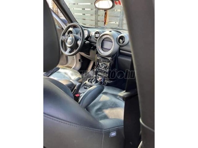 MINI COUNTRYMAN Cooper1.6 S (Automata)