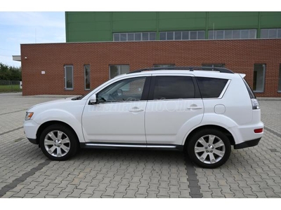 MITSUBISHI OUTLANDER 2.2 D Instyle Navi TC-SST EU5