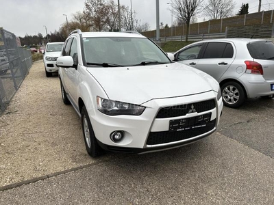 MITSUBISHI OUTLANDER 2.2 DI-D Instyle FRISS VIZSGA. KLíMA. SZÉP ÁLLAPOT. HOROG