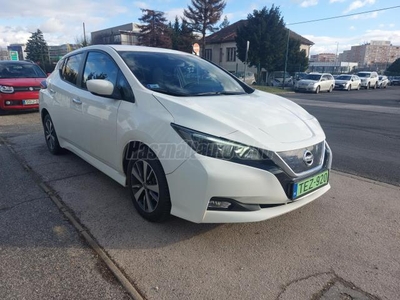 NISSAN LEAF Acenta 40kWh (Automata) GAR.KM/NAV/KAM/KÖV.TEMP/BLUE/ANDROID AUTO