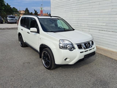 NISSAN X-TRAIL 2.0 dCi XE