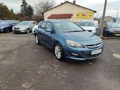 OPEL ASTRA J 1.4 Sport