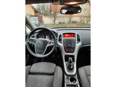 OPEL ASTRA J 1.7 CDTI EcoFLEX Start-Stop Selection