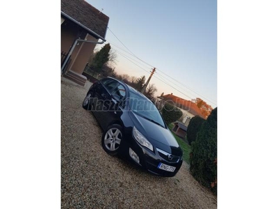 OPEL ASTRA J 1.7 CDTI Sport