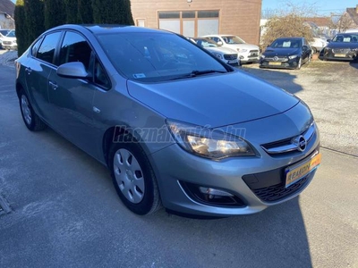 OPEL ASTRA J Sedan 1.6 CDTI EcoFLEX Start-Stop Enjoy M.ORSZÁGI S.MENTES V.SZ.KÖNYV ESP TEMPOMAT 223E KM