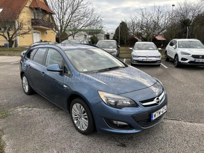 OPEL ASTRA J Sports Tourer 1.4 Cosmo Magyarországi!