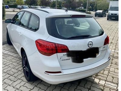 OPEL ASTRA J Sports Tourer 1.7 CDTI Cosmo