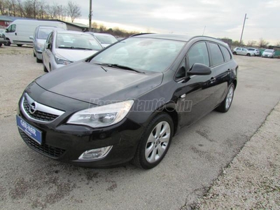 OPEL ASTRA J Sports Tourer 1.7 CDTI Cosmo Friss műszaki