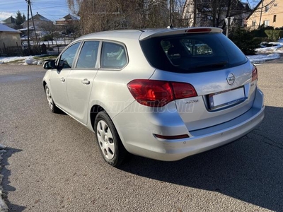 OPEL ASTRA J Sports Tourer 1.7 CDTI Selection