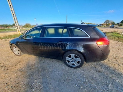 OPEL INSIGNIA Sports Tourer 2.0 CDTI Edition