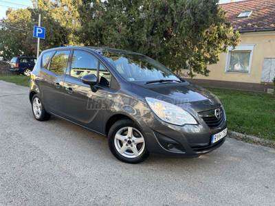 OPEL MERIVA 1.4 Cosmo