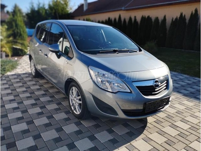 OPEL MERIVA 1.4 Selection FACELIFT!VEZETETT SZERVIZKÖNYV!KERÉKPÁRTARTÓ!ALUFELNI!FRISS MŰSZAKI!