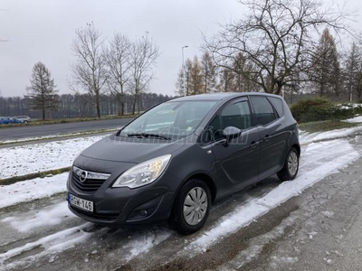 OPEL MERIVA B 1.4 T Cosmo