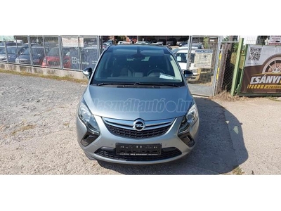 OPEL ZAFIRA TOURER 1.4 T Cosmo