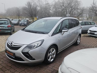 OPEL ZAFIRA Tourer 1.4 T Selection Start-Stop Kevés kilométerrel